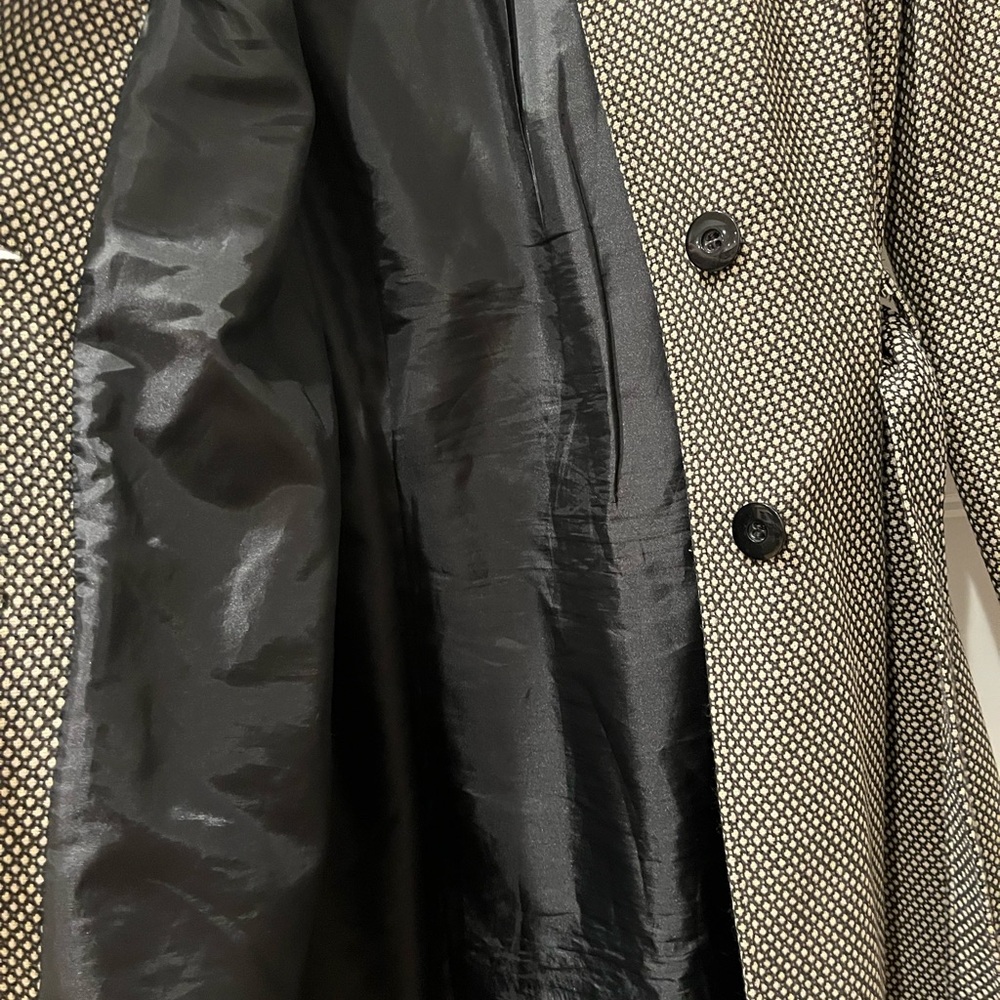 Vintage Marks & Spencer Black and Cream Textured Coat - Picture 4 of 6